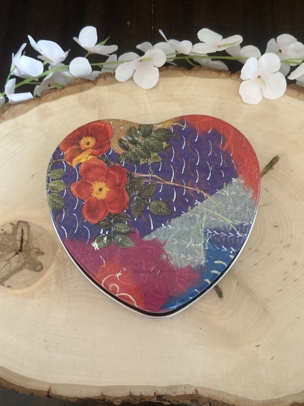 Brighton Heart-Shaped Tin Box Floral Heart Design Multicolor Decorative Gift - Picture 3 of 10